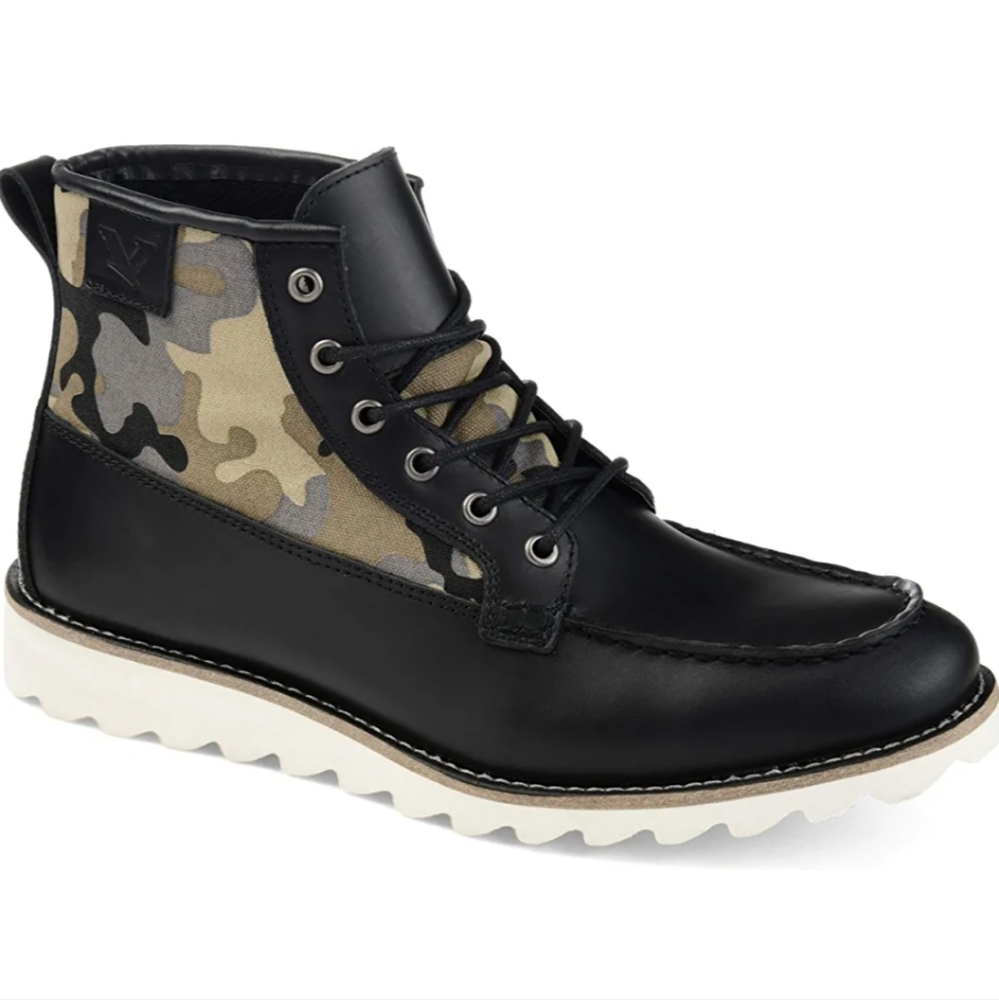 Territory Mens Leather Moc Toe Ankle Boots in Black